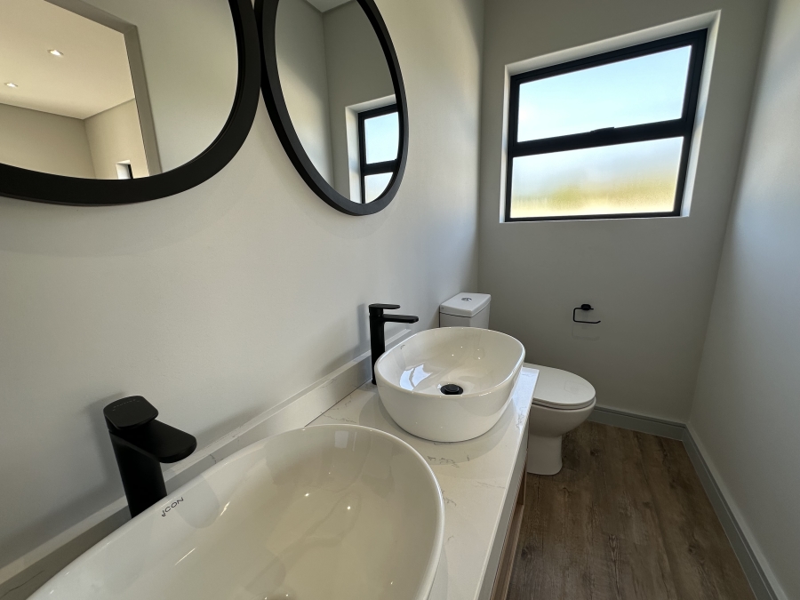 3 Bedroom Property for Sale in Laguna Western Cape